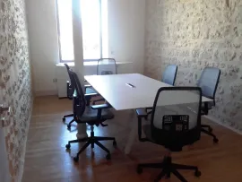 Location À louer – bureaux de 200 m² à Nevers