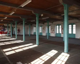 Vente À vendre ou à louer – 48 000 m² de bureaux divisibles dans un espace entièrement
