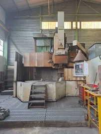 Location À vendre ou à louer – Ancien bâtiment industriel de 11 000 m² à Génelard – Saône