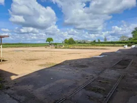 Location À vendre ou à louer – Ancien bâtiment industriel de 11 000 m² à Génelard – Saône