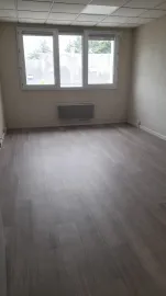 Location À louer – Bureaux de 18 à 64 m² en pépinière et hôtel d'entreprises à proximité 