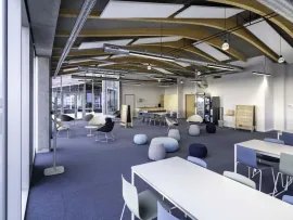 À louer – Bureaux de 27 à 264 m² dédiés aux filières maritime et nautique, et au manufacturing à Nantes – Pays de la Loire Nantes