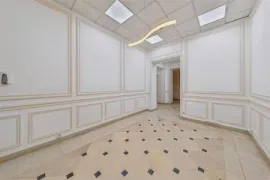 Location À louer – Bureaux de 528 m² à Clichy – Hauts-de-Seine (92)