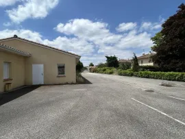 Vente À vendre – Bureaux de 650 m² à Pamiers – Ariège (09)