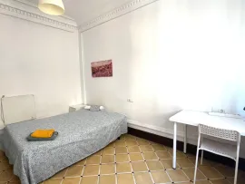 Colocation Carrer de les Jonqueres, Barcelona
