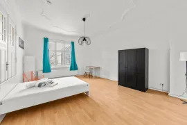 Hermannstraße, Berlin Berlin