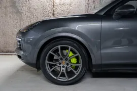 Voiture Porsche Cayenne (III.I) Coupe E-Hybrid