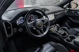 Voiture Porsche Cayenne (III.I) Coupe E-Hybrid