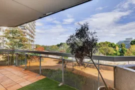 Vente Appartement T4 à Courbevoie de 90m2