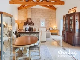 Vente Superbe Maison Située à 10 minutes des Plages.