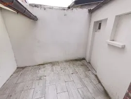 Vente Maison rénovée 3 chambres et cour