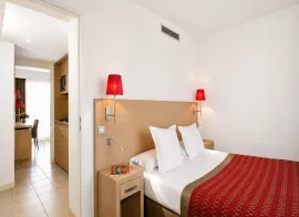 Vente Investissement locatif - studio 4e avec balcon