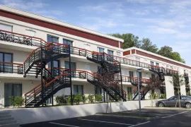 Vente Investissement locatif - 1e avec balcon