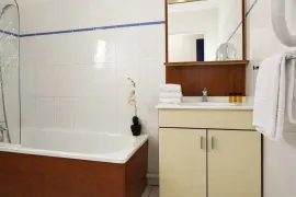 Vente Investissement locatif - 1e avec balcon