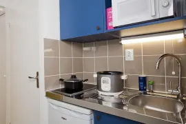 Vente Investissement locatif - studio 1e étage + parking
