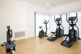 Vente Investissement locatif - studio 1e étage + parking