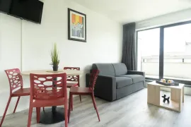 Vente Investissement locatif - studio 4e + parking