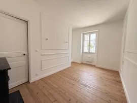Vente NANTES CENTRE – RUE MERCŒUR – T3 RÉNOVÉ DE 59,75 M² AU 2E ÉTAGE