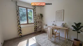 Vente Maison 10 pièces 240m2 avec jardin 2500m2 piscinable