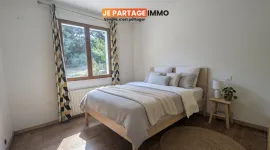 Vente Maison 10 pièces 240m2 avec jardin 2500m2 piscinable