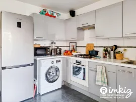 Vente Paris 19e – 3P refait à neuf, traversant, 2 loggia