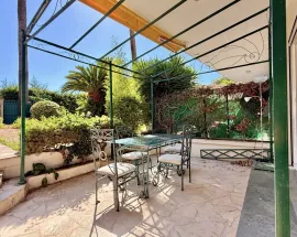 Vente Nice Cimiez - Proche Centre ville et collège Stanislas, beau 3 pièces 87m2 en Rez de Jardin