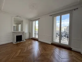 SUPERBE 3 PIÈCES (56 m²) AVEC BALCON FILAN Paris 15e