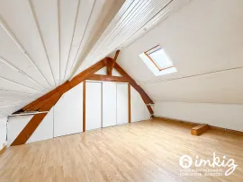 Vente RARE - Maison divisée en 2 appartements