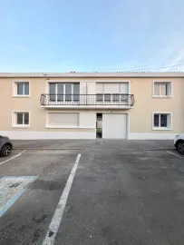 Vente LES SABLES-D’OLONNE – T4 RÉNOVÉ DE 74,58 M² AVEC BALCON – 3 CHAMBRES