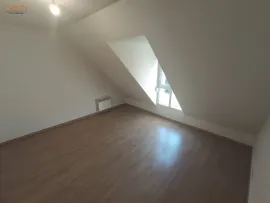 Location Doullens maison 1 chambre jardin parking