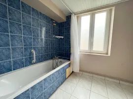 Location LOCATION - APPARTEMENT - ETROEUNGT📍