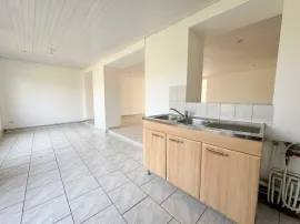 Location LOCATION - APPARTEMENT - ETROEUNGT📍
