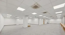 Location Location Bureaux Paris 75008
