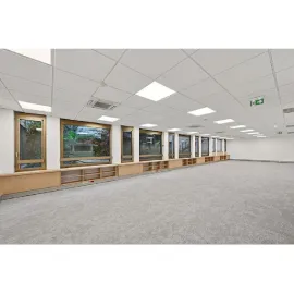 Location Location Bureaux Paris 75008