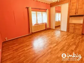 Vente Maison divisé en 2 appartements avec piscine