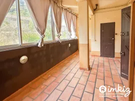 Vente Maison divisé en 2 appartements avec piscine