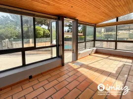 Vente Maison divisé en 2 appartements avec piscine