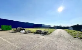Location À louer – Local d'activités de 325 m² au Havre – Seine-Maritime (76)