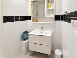 Location Référence : 30 Fleurs T1