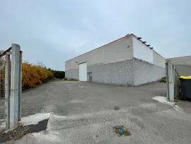 Location À louer – Local d'activités de 1 690 m² dans la ZAC du Chemin Vert à Calais – Pa