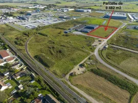 Vente À vendre – Terrains industriels de 8 086 à 9 505 m² dans la ZAC de la Turquerie 