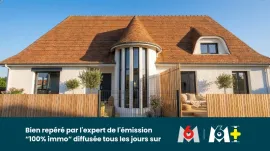 Vente MAISON 90 m2 EN DUPLEX - 2 CHAMBRES - TERRASSE - GARAGE - STATIONNEMENTS - STUDIO INDEPENDANT