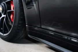 Voiture Porsche 911 (991.2) Carrera 4 GTS PDK
