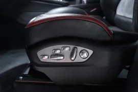 Voiture Porsche Macan Turbo Exclusive