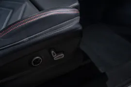 Voiture Maserati Grecale Modena Hybride