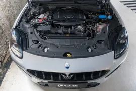 Voiture Maserati Grecale Modena Hybride