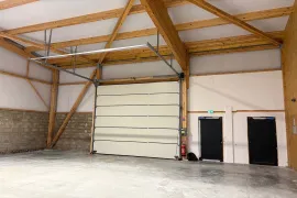 Location À louer – Local d'activités de 570 m² dans la zone d'activités Terrasses de Coqu