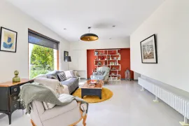 Vente Maison bourgeoise de 237 m² avec piscine