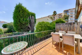 Vente Rare à Cimiez : maison 170 m² sur 749 m² de terrain avec vue mer et extension possible