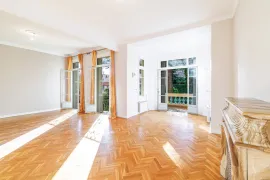 Vente Nice - Saint-Sylvestre- Grand 5/6 pièces dans une maison bourgeoise avec parc à usage exclusif